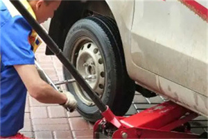 平泉附近拖车24小时服务热线电话